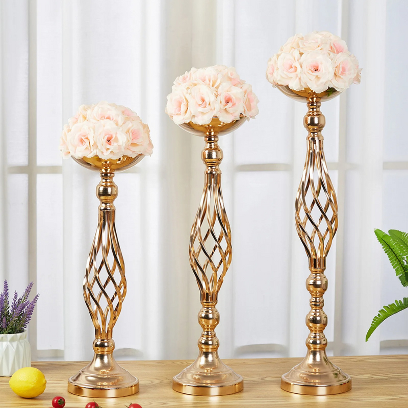 Arranjo e Porta-Velas em Ferro Dourado e Prata