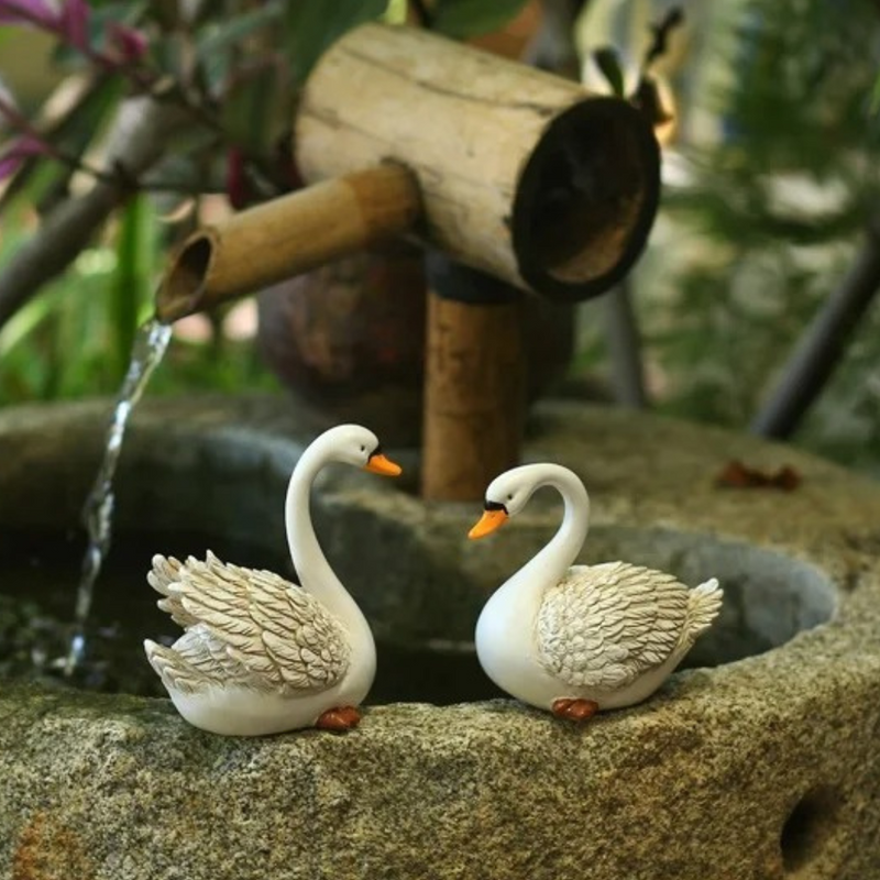 Estátua de Jardim em Resina Cisne Branco