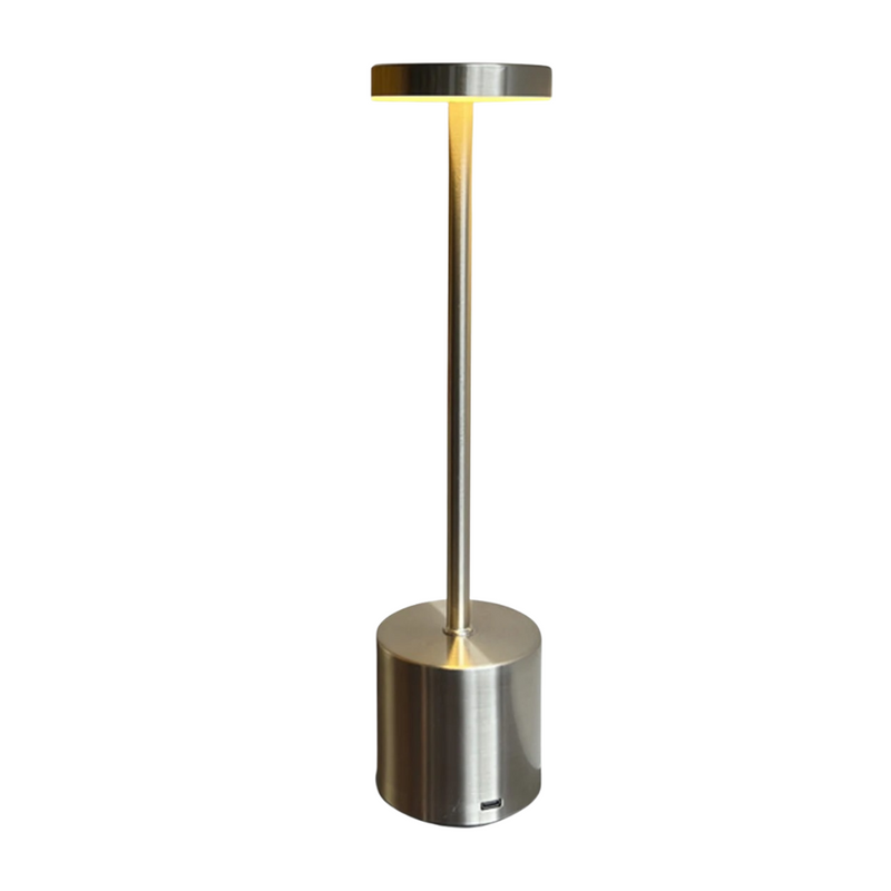 Transforme seu espaço com a Luminária de Mesa LED com Sensor de Toque. Com acabamento cromado, luz regulável em 3 cores e carregamento USB-C, é perfeita para qualquer ambiente, do quarto ao bar.