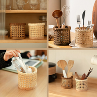 Suporte Organizador em Rattan Artesanal