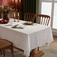 Toalha de Mesa de Renda Francesa em Algodão Branco
